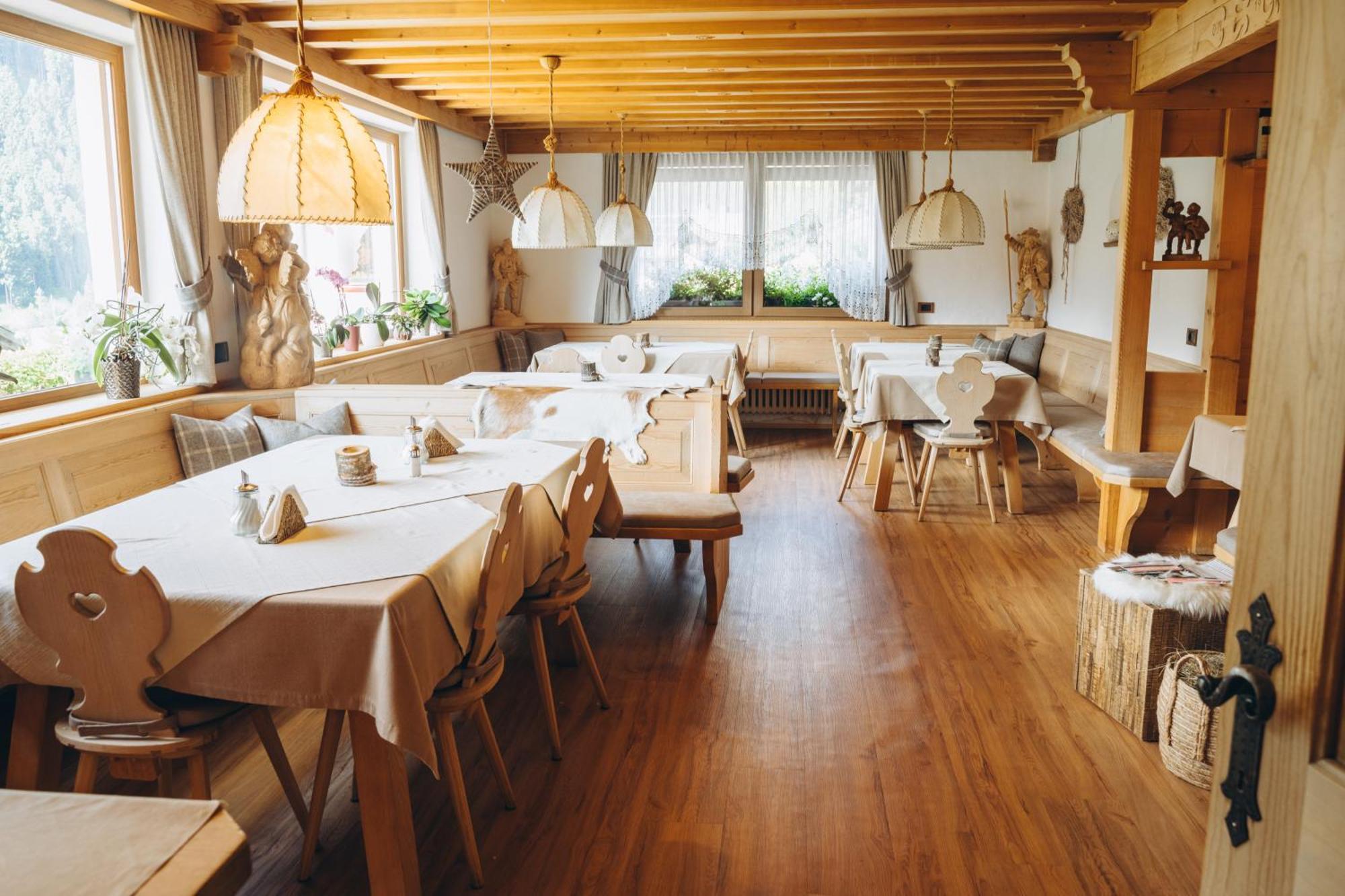 Santa Cristina Val Gardena Garni Cir酒店 外观 照片